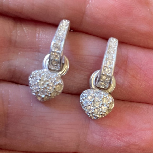 Carolee Heart Shaped Earrings Danlgles Rhinestones Silver - Picture 1 of 4